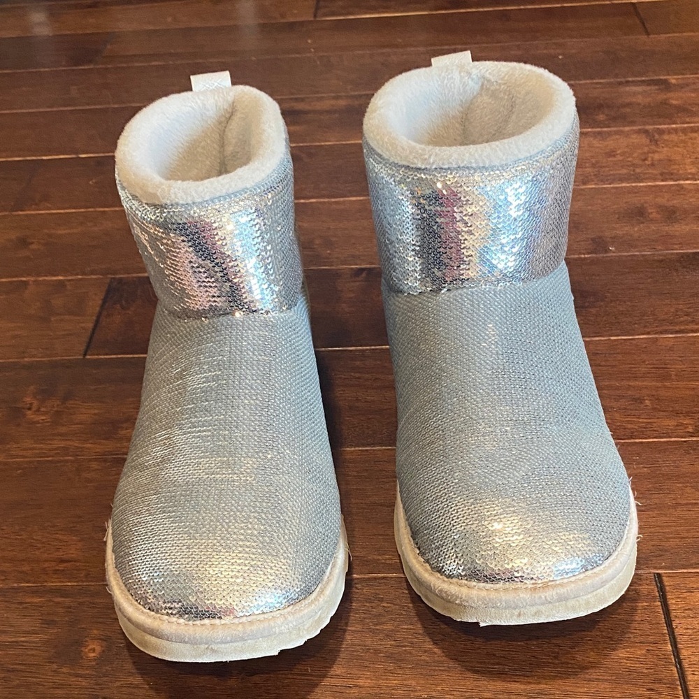 UGG Kids Shimmering Silver Boots